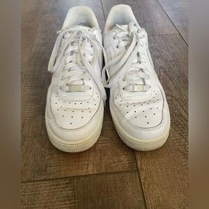 White air force 1’s